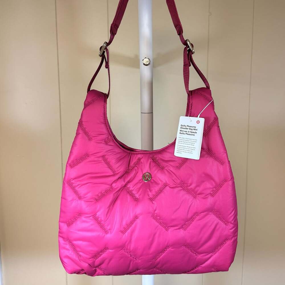 Lululemon Quilty Pleasures Shoulder Bag Mini